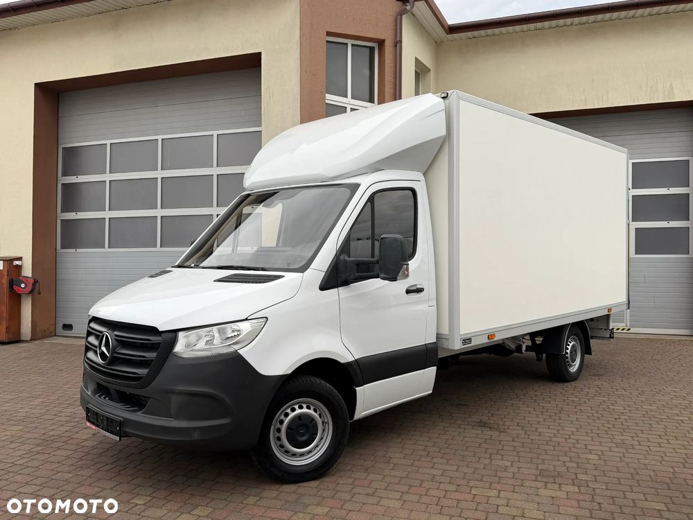 Mercedes-Benz Sprinter 3,0 319 Izoterma Winda - 3