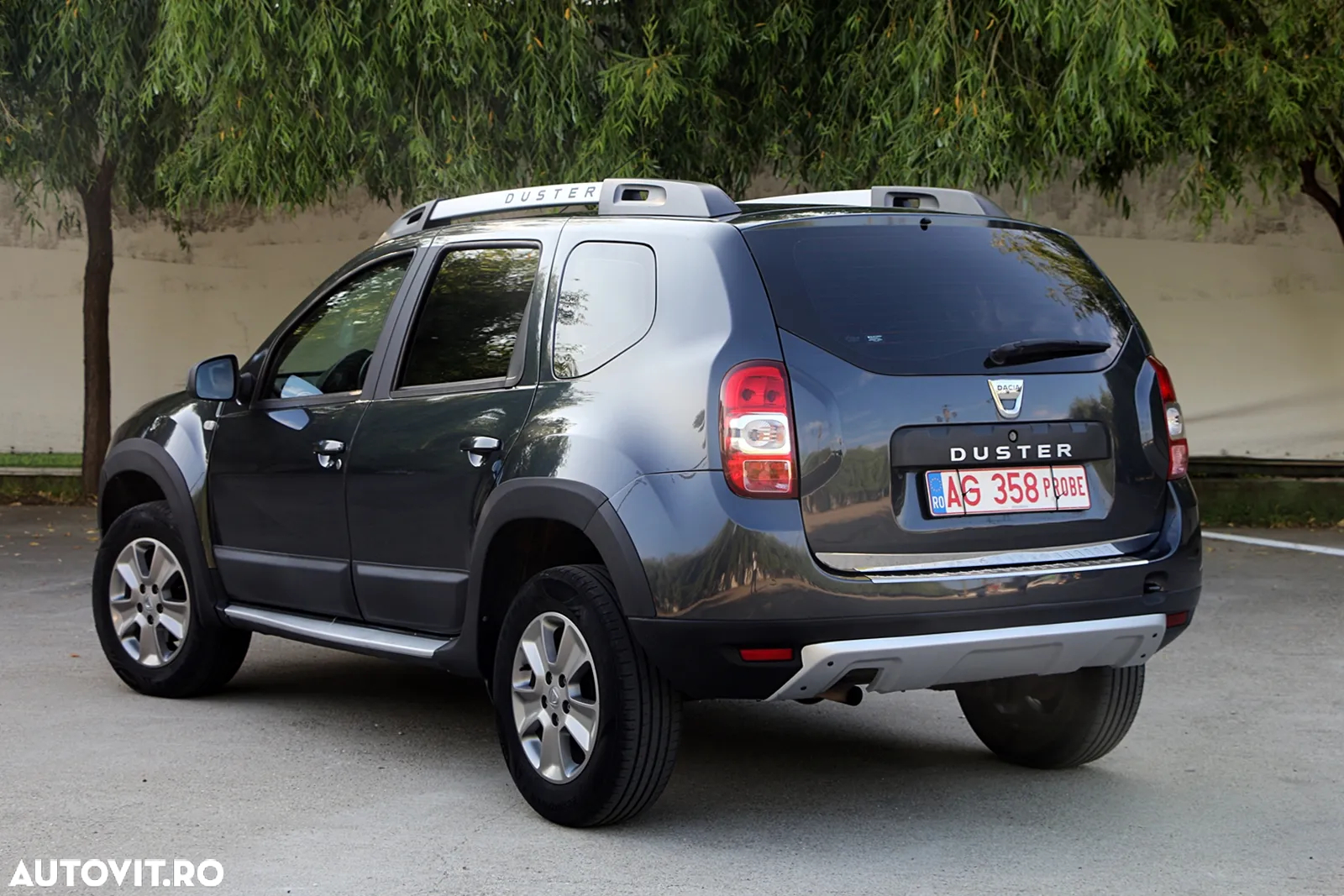 Dacia Duster 1.5 dCi 4x2 Laureate - 4