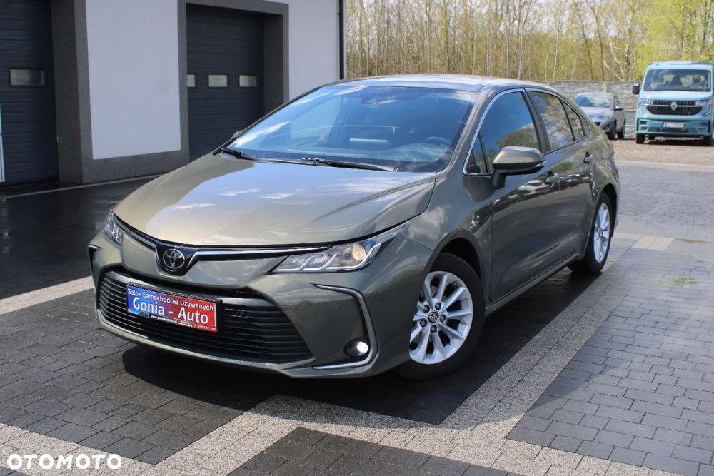Toyota Corolla - 2