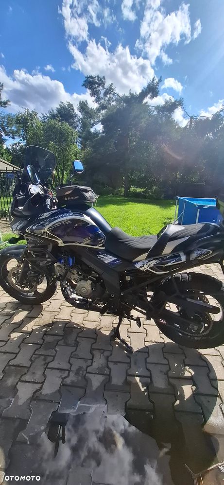 Suzuki V-STROM - 3