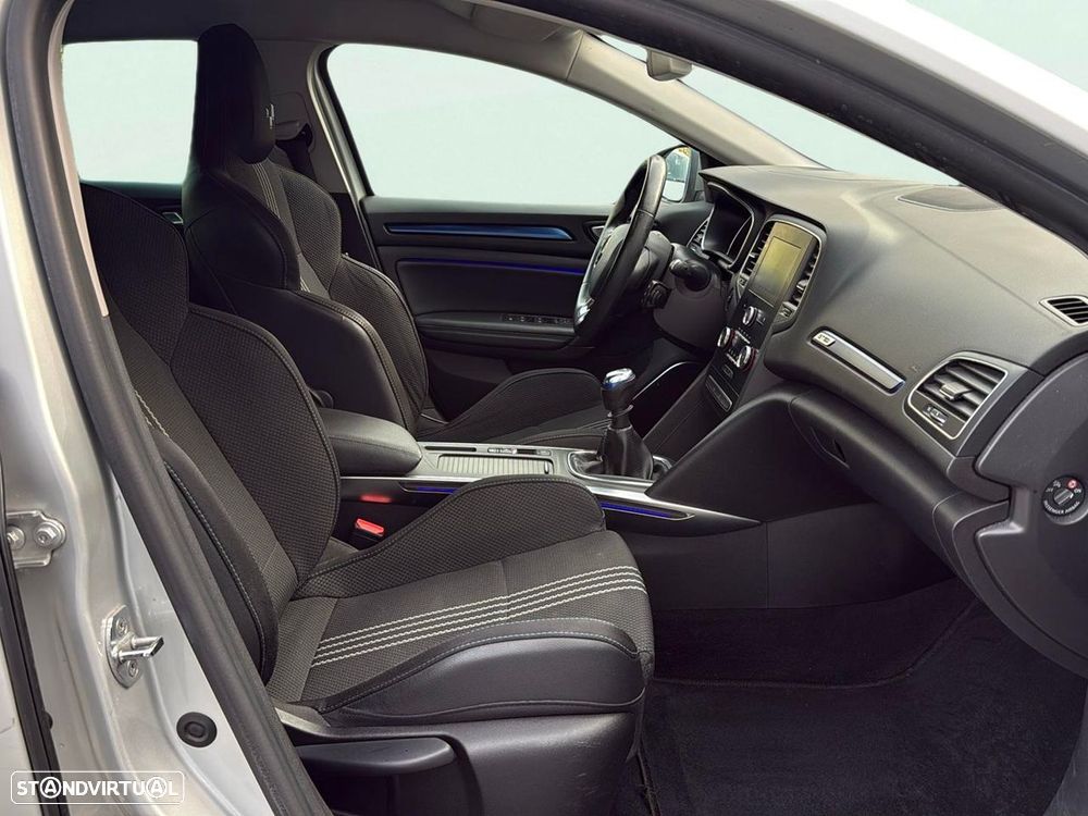 Renault Mégane Sport Tourer 1.3 TCe GT Line - 16