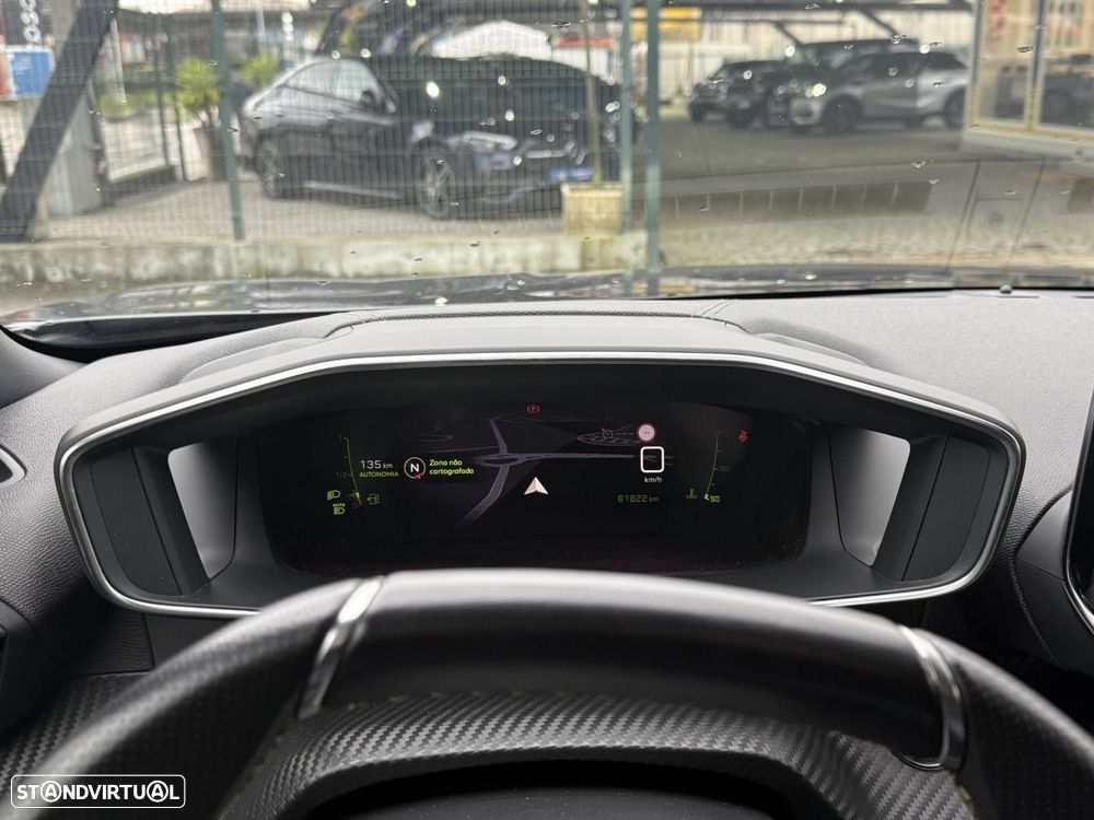 Peugeot 2008 1.2 PureTech GT - 22