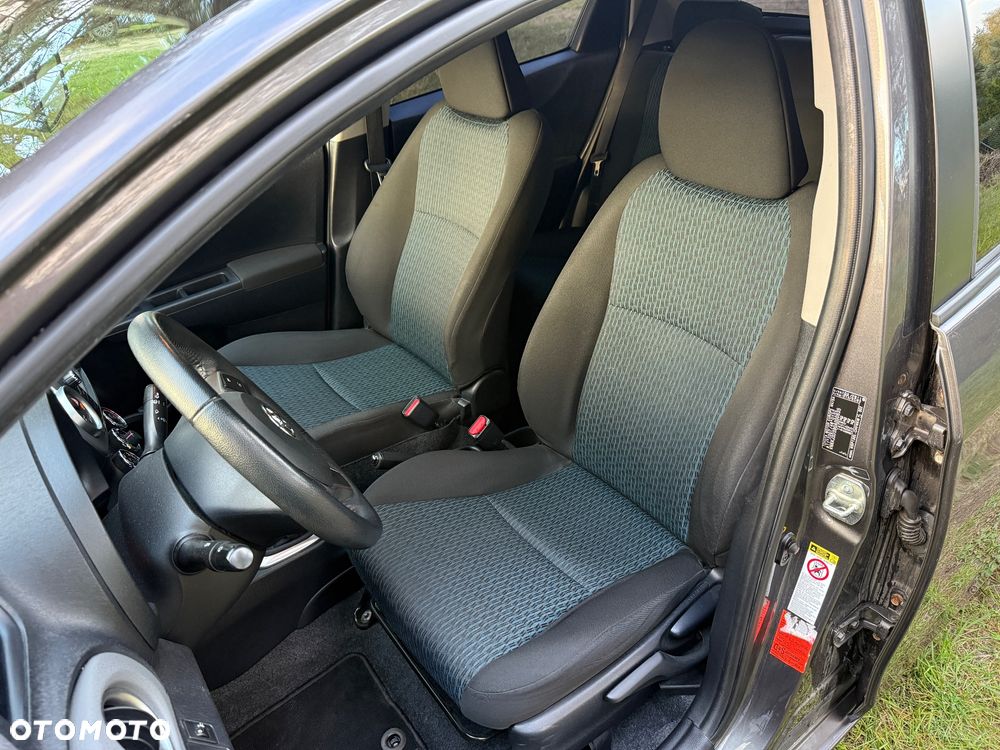 Toyota Yaris 1.33 VVT-i Cool - 17