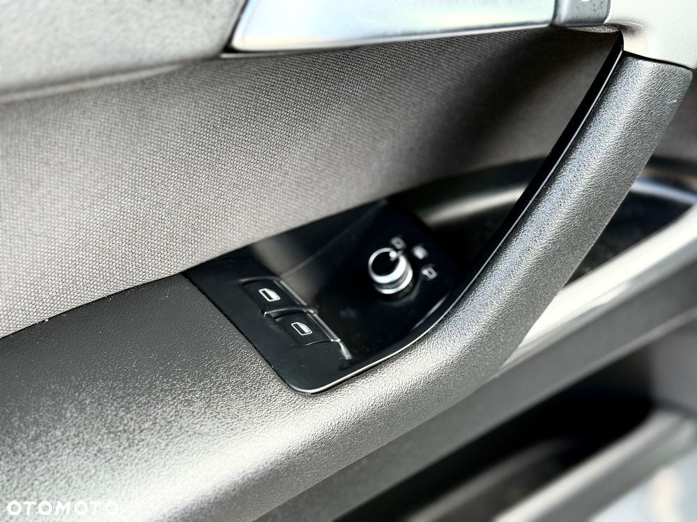 Audi A3 3-drzwiowe 1.4 TFSI S line Sportpaket - 30