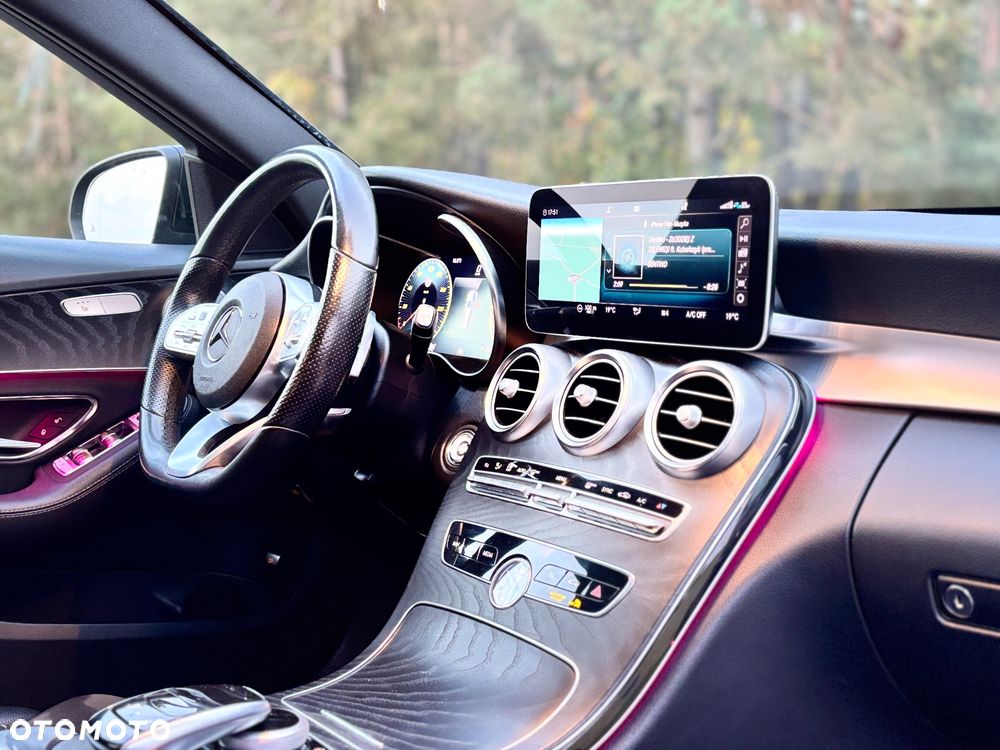 Mercedes-Benz Klasa C 220 d 9G-TRONIC AMG Line - 25
