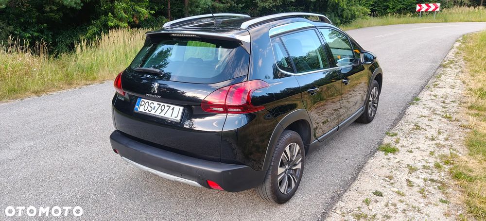 Peugeot 2008 1.2 Pure Tech GPF Allure S&S EAT6 - 5