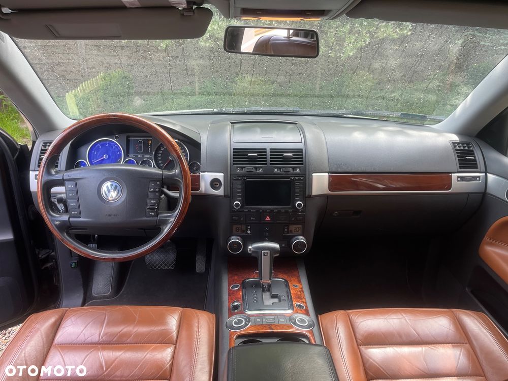 Volkswagen Touareg 3.2 V6 Tiptr - 8