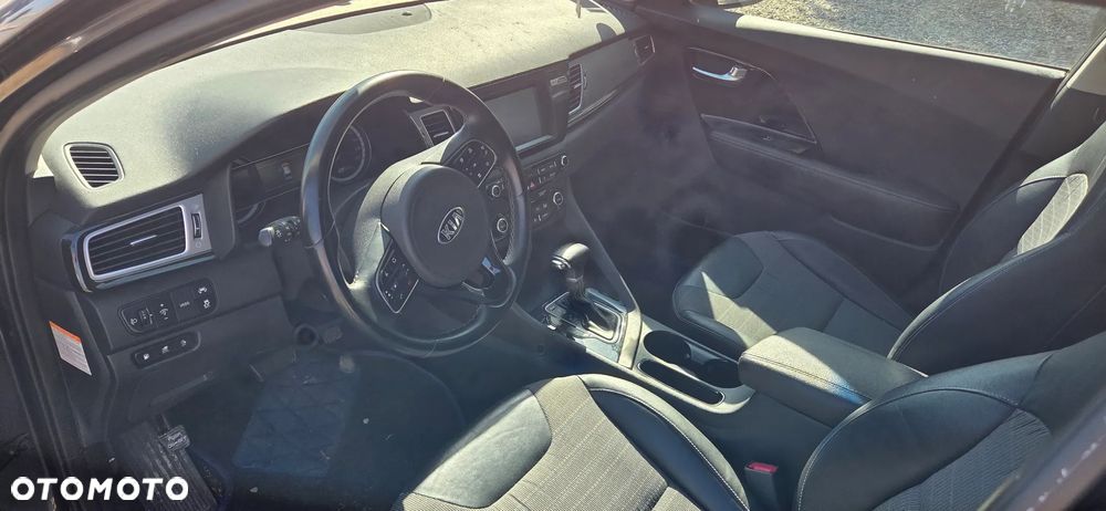 Kia Niro 1.6 GDI Plug-in Hybrid L - 15