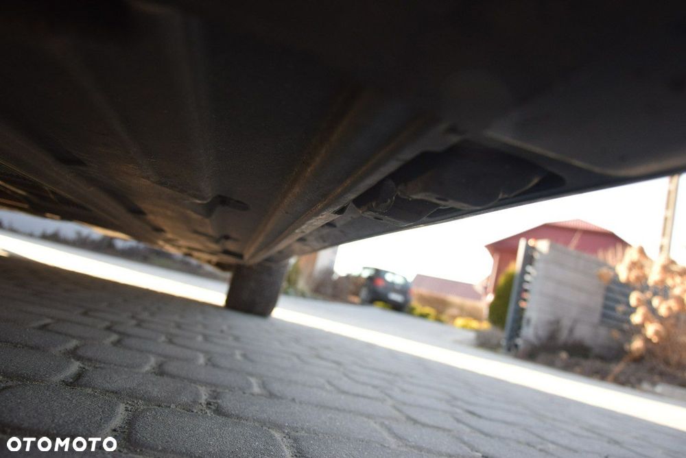 Mercedes-Benz Klasa C - 21