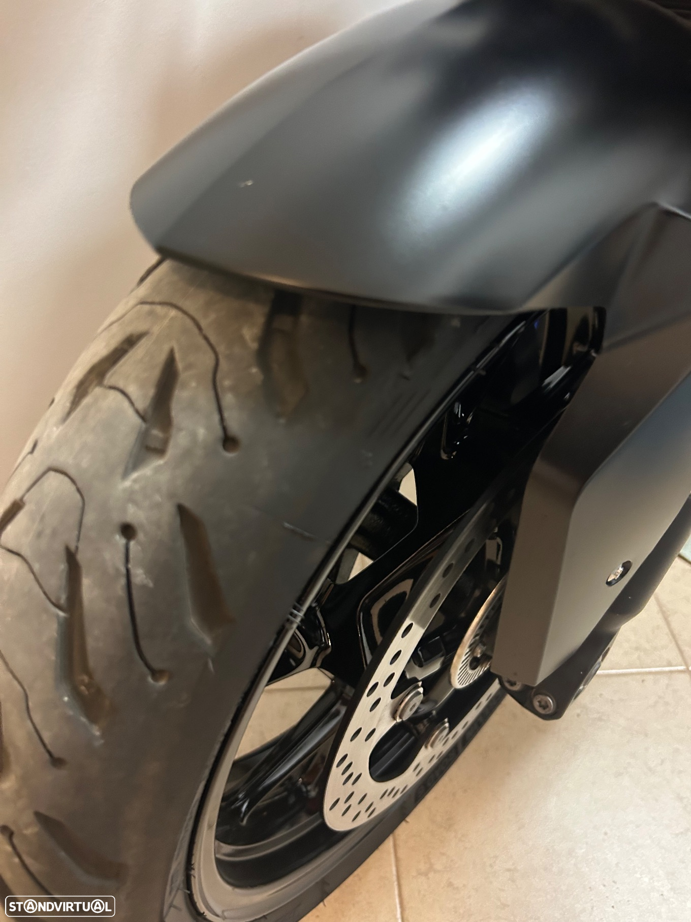 BMW F 900 R - 8