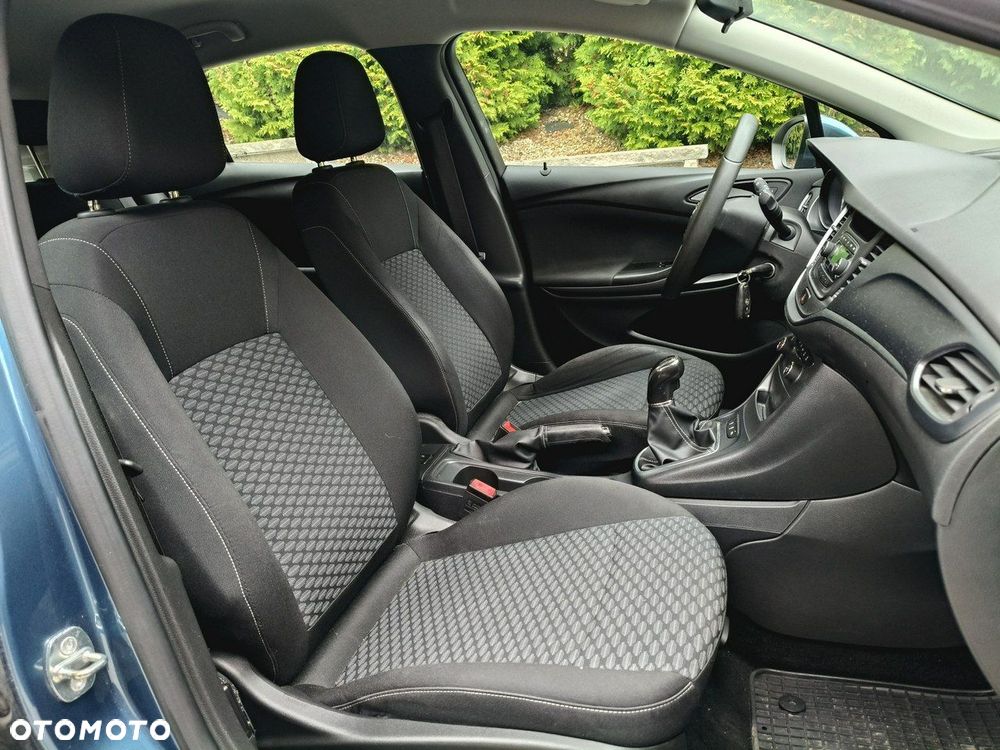 Opel Astra - 19