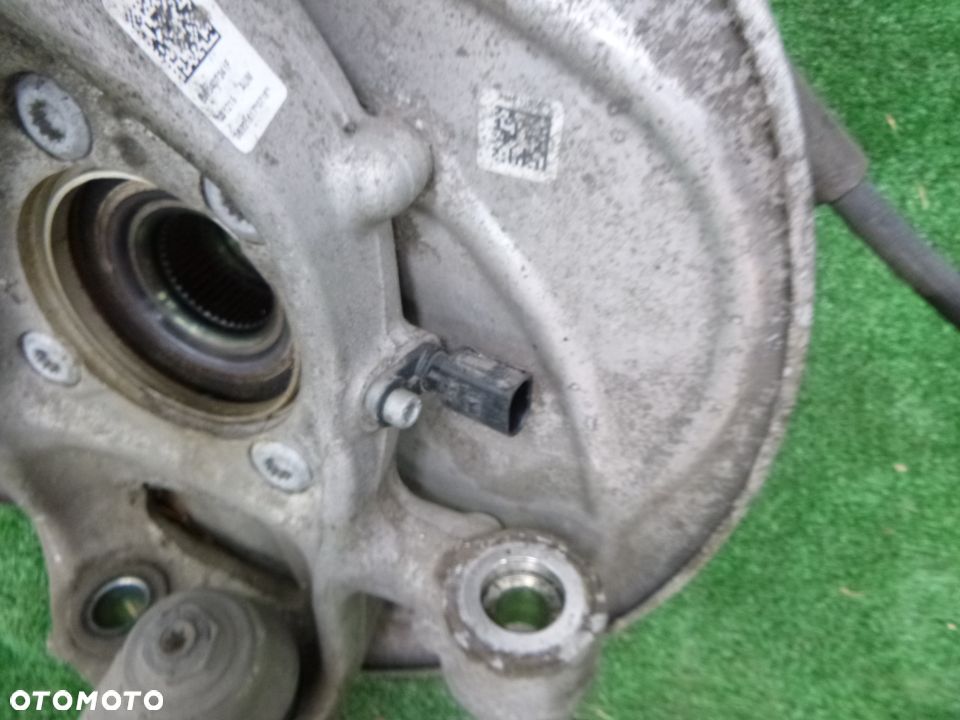 AUDI A4 B9 8W ZAWIESZENIE ZWROTNICA MCPHERSON KOMPLETNIE LEWE PRAWE 8W0407559 8W0407560 - 13