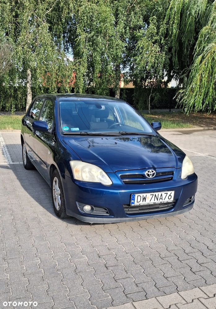 Toyota Corolla 2.0 D-4D Luna - 1