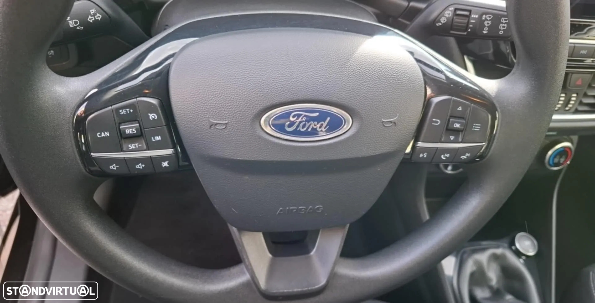 Ford Fiesta 1.5 TDCi Active - 14
