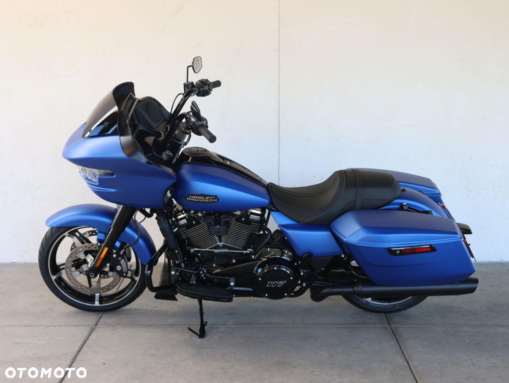 Harley-Davidson Touring Road Glide - 3