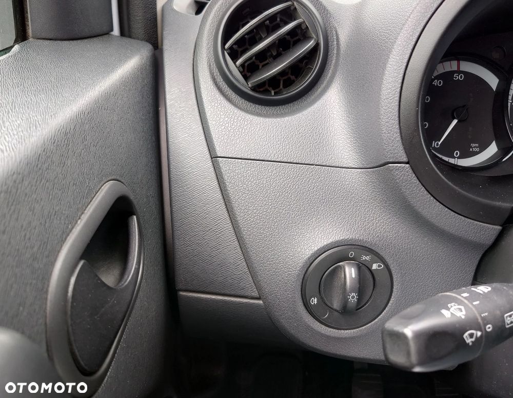 Mercedes-Benz Citan - 12