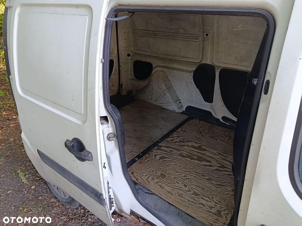 Fiat Doblo 1.9 JTD Dynamic - 5