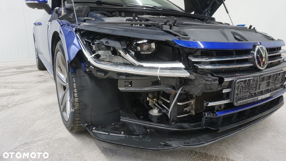 Volkswagen Arteon 2.0 TDI SCR DSG R-Line - 20