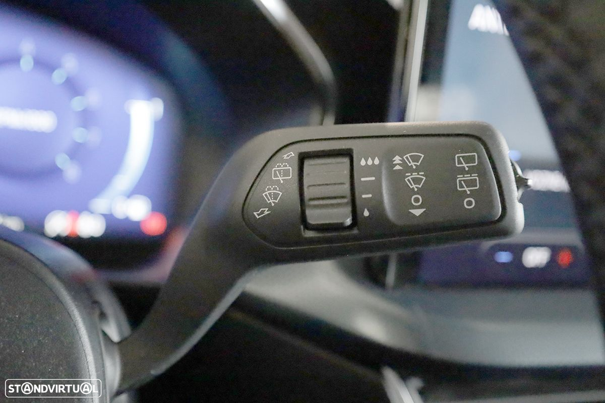 Ford Focus SW 1.0 EcoBoost MHEV Active X - 16