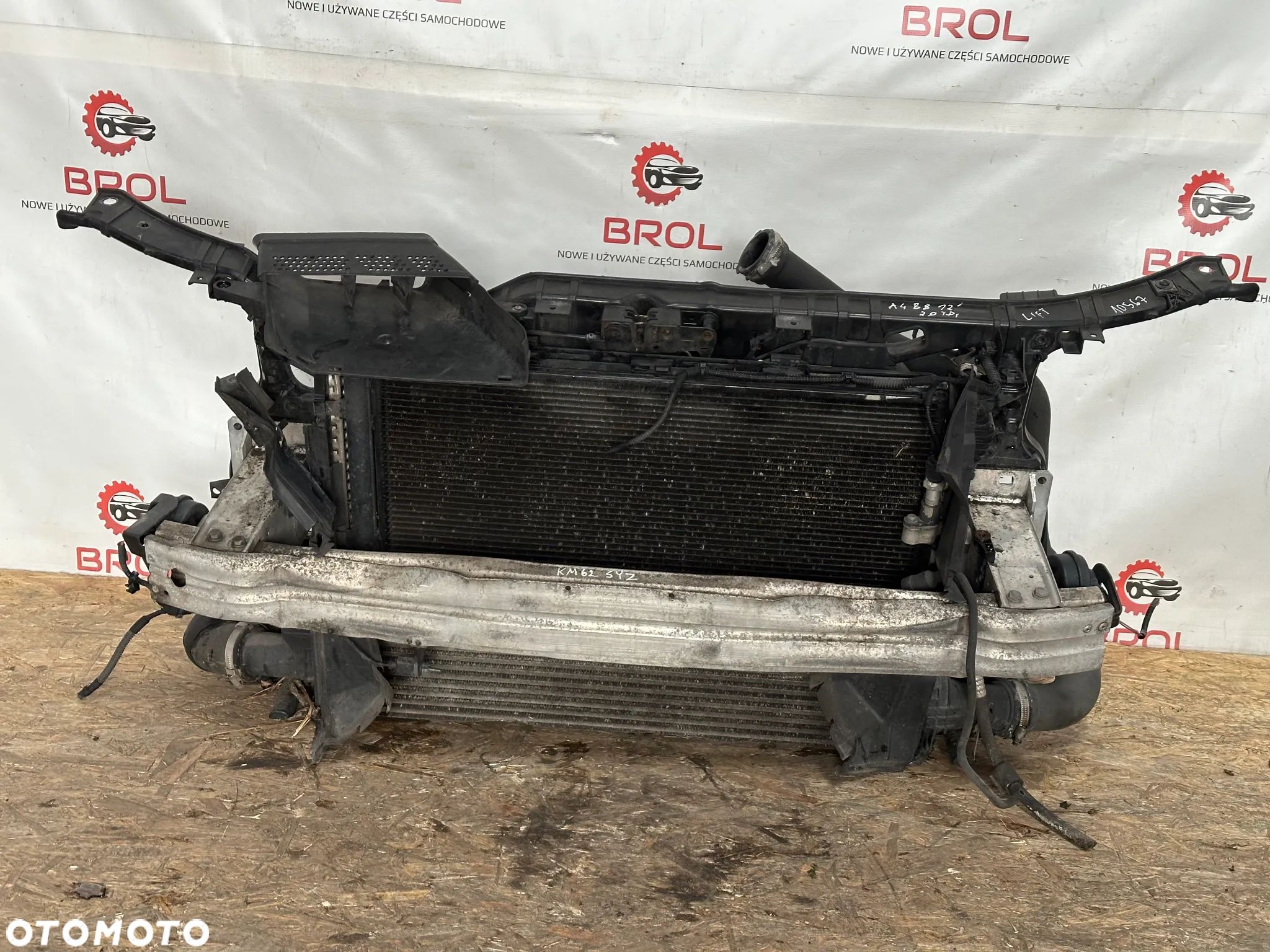 PAS PRZEDNI AUDI A4 B8 2.0 TDI 12- LIFT - 1