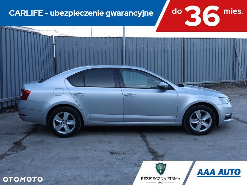 Skoda Octavia - 8