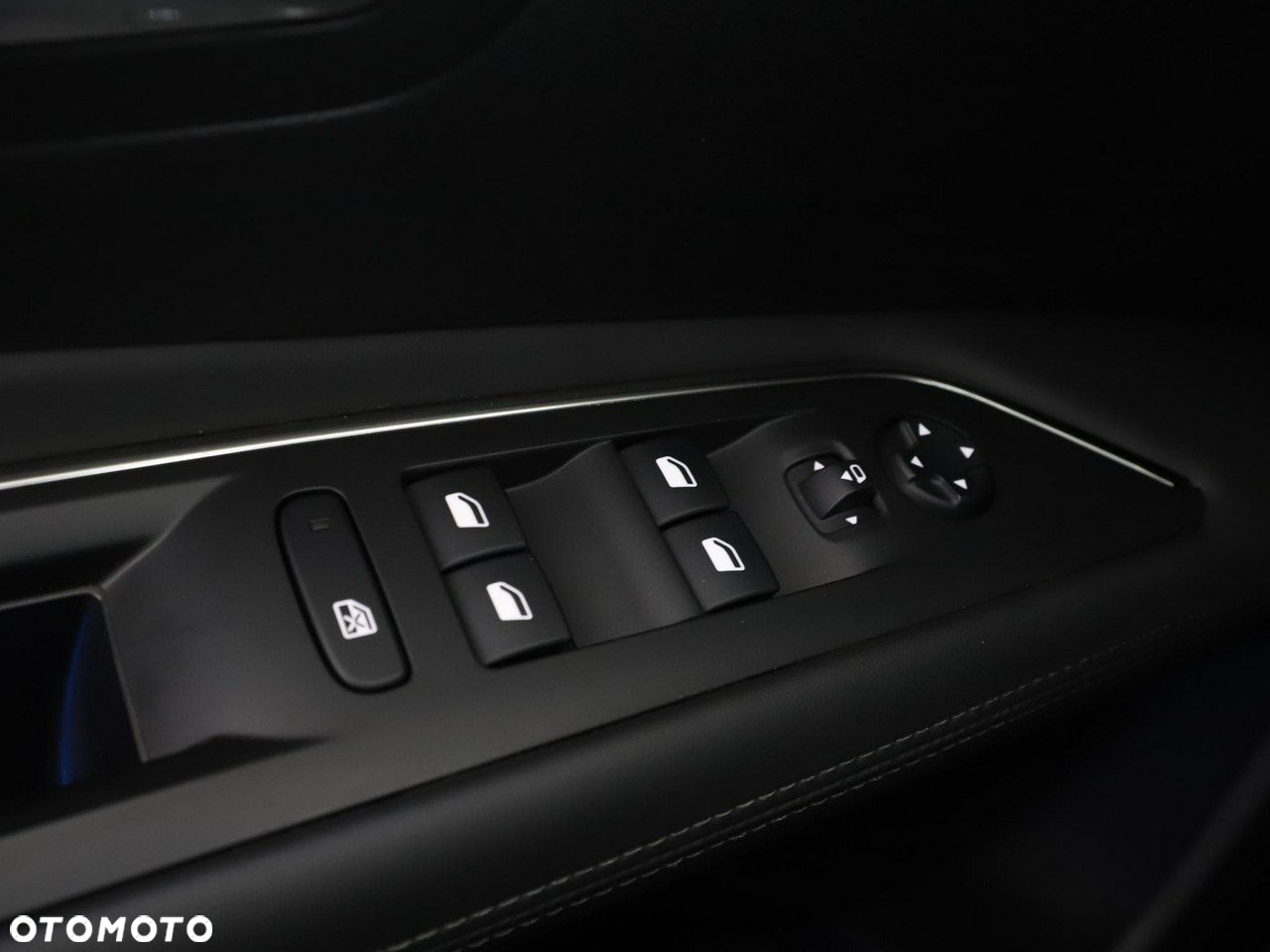 Peugeot 3008 1.2 PureTech Allure S&S EAT6 - 36