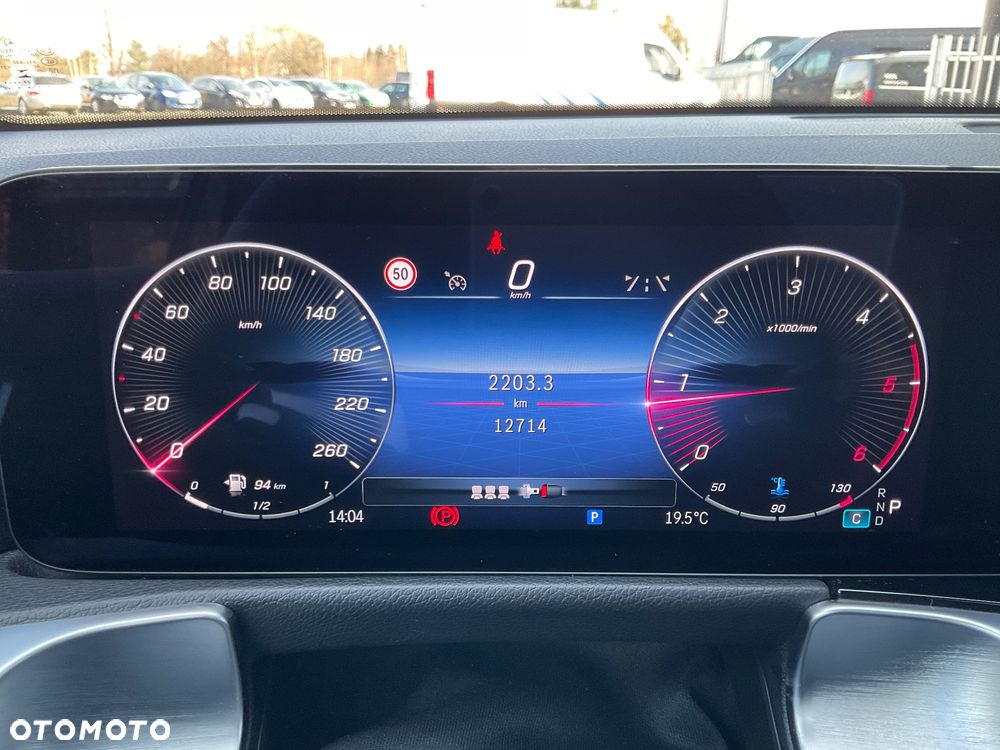 Mercedes-Benz GLB 200 d AMG Line 8G-DCT - 24