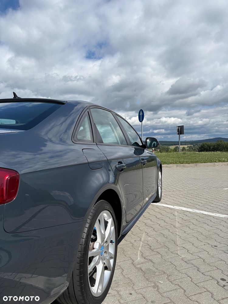 Audi A4 Limousine 2.0 TDI - 9