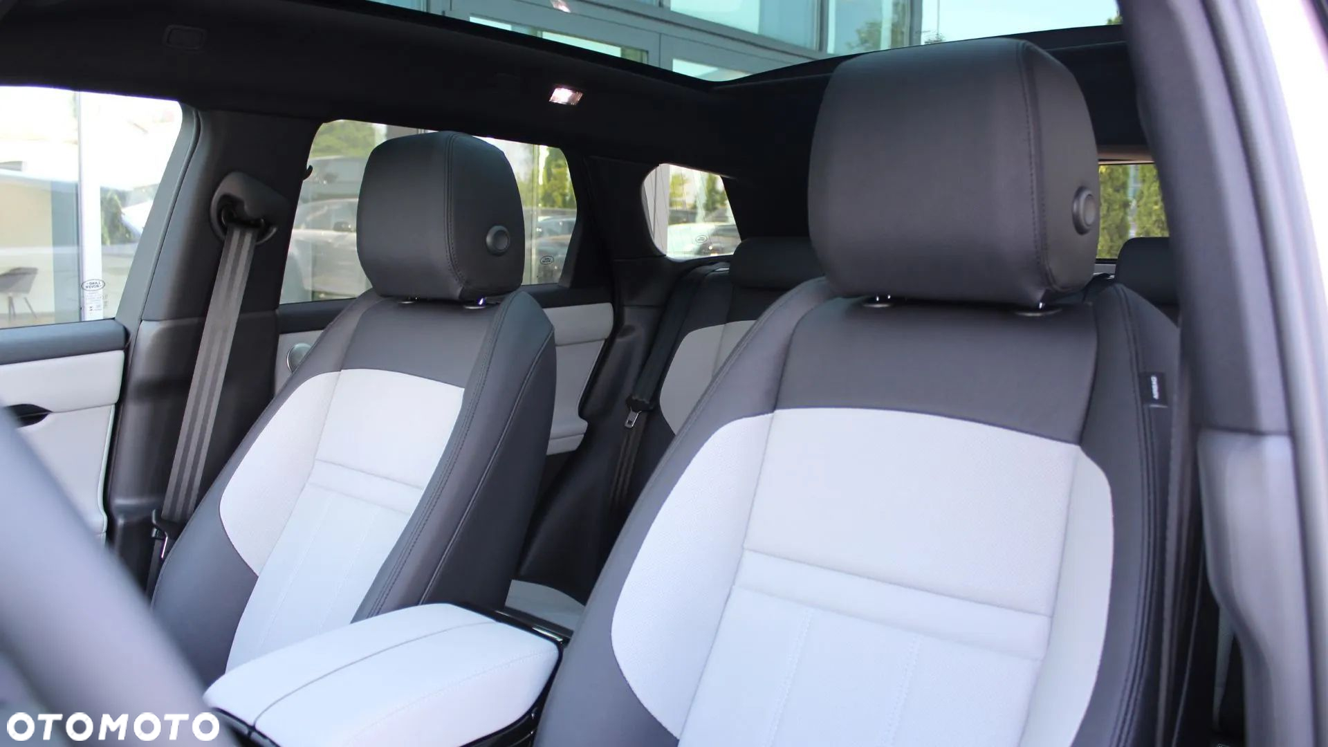 Land Rover Range Rover Evoque - 10