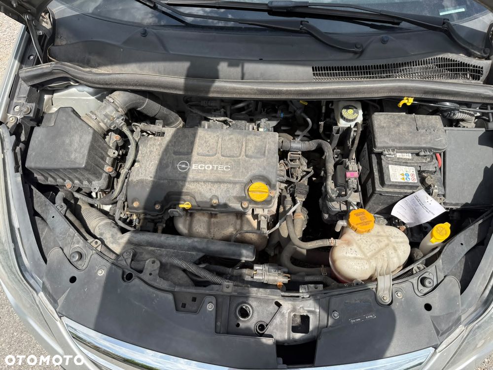 Opel Corsa 1.2 Cosmo - 11