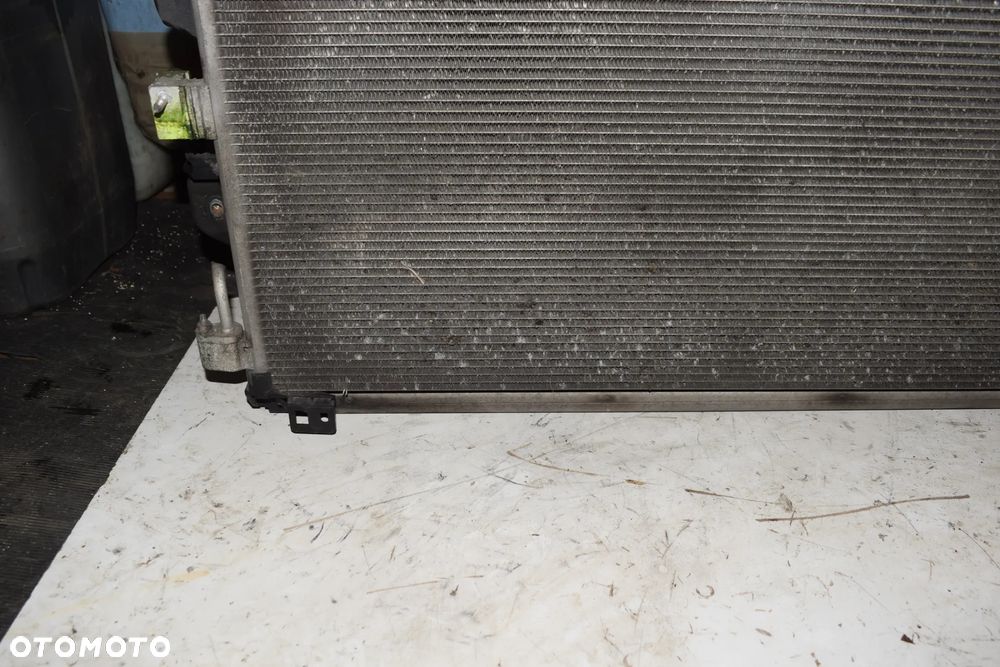 CITROEN C5 III X7 2.2 HDI LIFT PAS PRZEDNI WENTYLATORY CHŁODNICE - 2