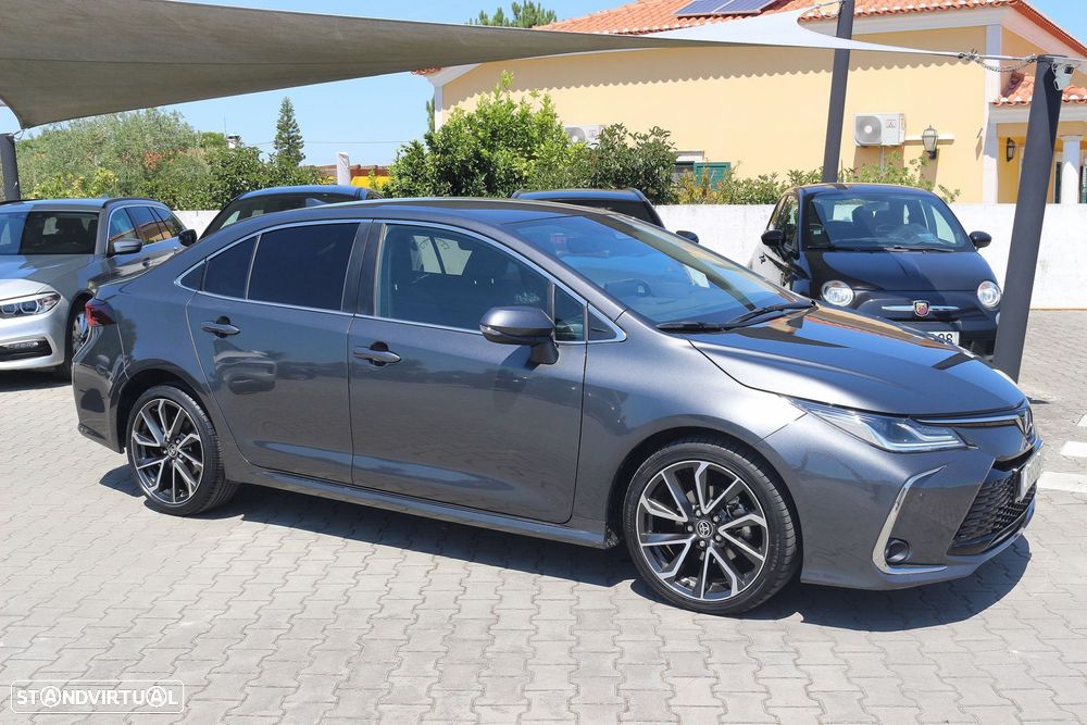Toyota Corolla SD 1.8 Hybrid Luxury - 25
