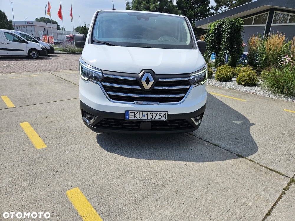 Renault Trafic Grand 2.0 dCi EDC - 2