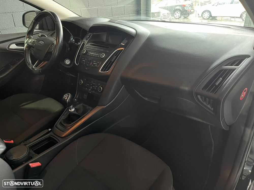 Ford Focus SW 1.5 TDCi Trend+ - 12