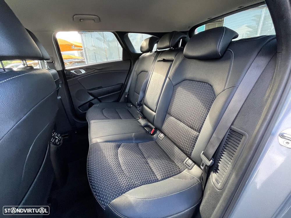 Kia Ceed SW 1.6 GDi PHEV Drive 6DCT - 42