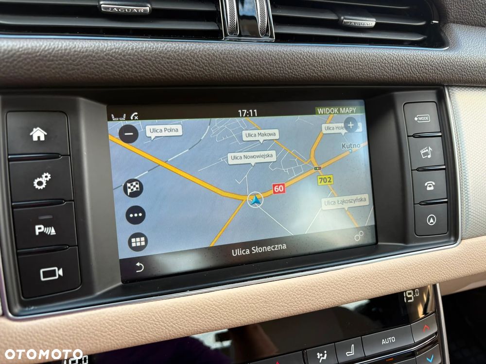 Jaguar XF E-Performance Prestige - 19
