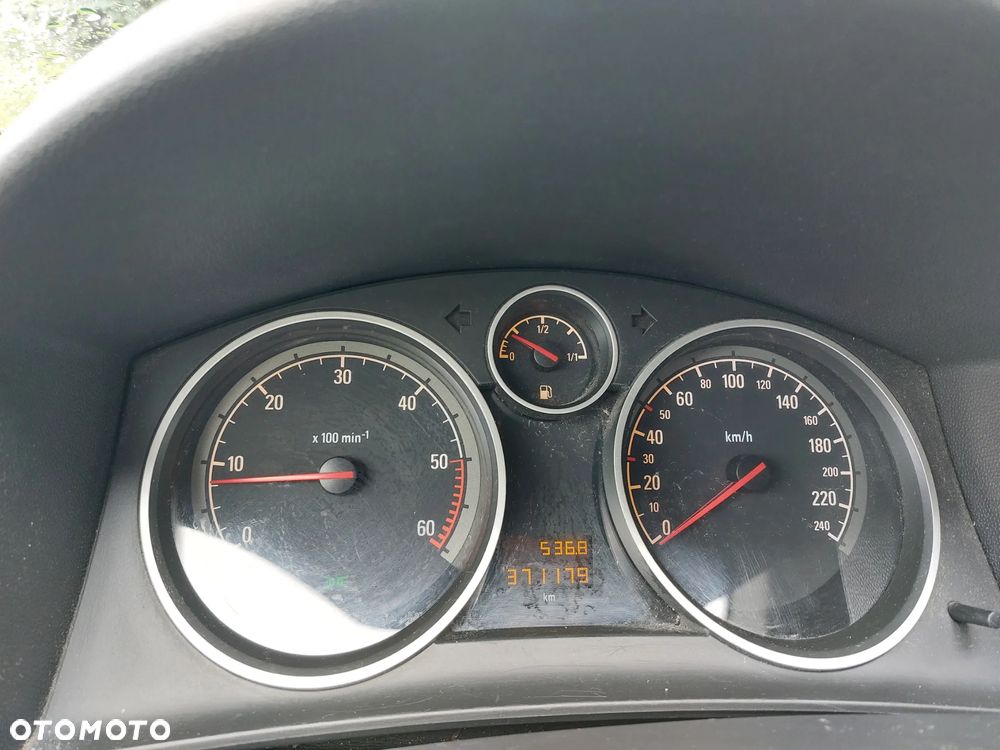 Opel Astra - 23