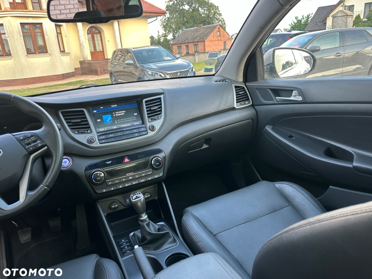 Hyundai Tucson 2.0 CRDI Comfort 4WD - 19