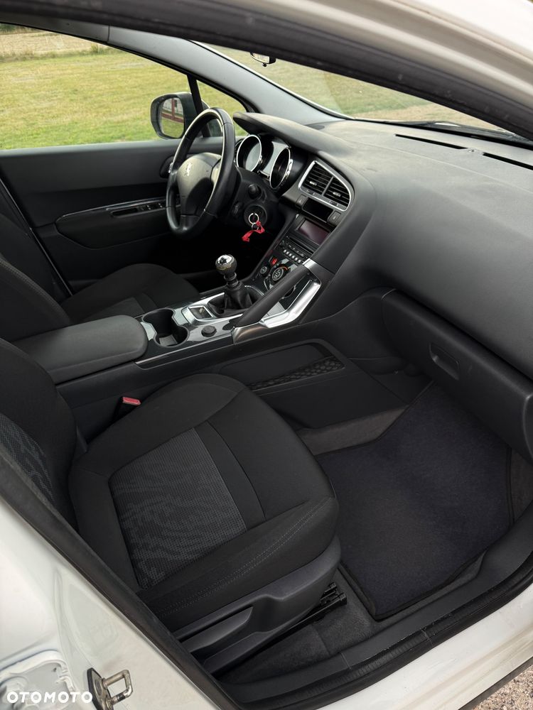 Peugeot 3008 HDi 150 Allure - 7
