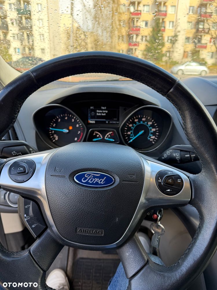 Ford Escape 2.0 EcoBoost AWD Titanium - 7