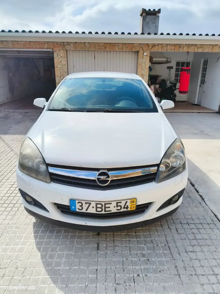 Opel Astra GTC 1.3 CDTI - 3