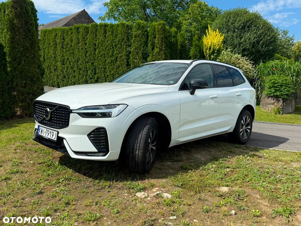 Volvo XC 60 B5 B R-Design - 4