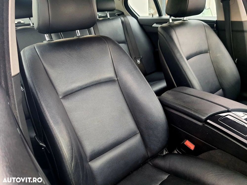 BMW Seria 5 530d AT - 15