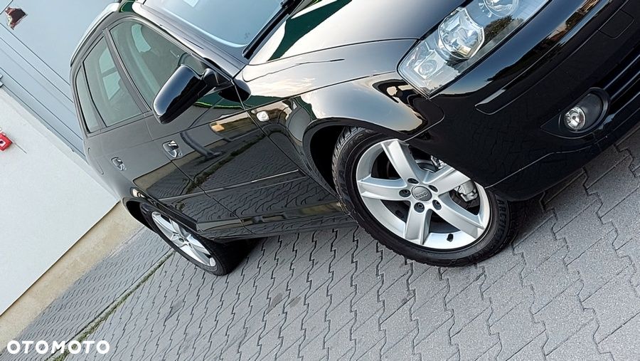 Audi A3 Sportback 2.0 TDI Ambiente - 25