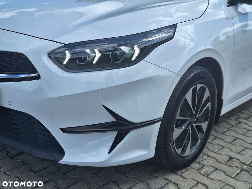 Kia Ceed 1.5 T-GDI Tribute DCT - 30
