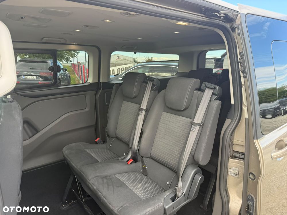 Ford Tourneo Custom 310 L2H1 VA Autm Titanium X - 11