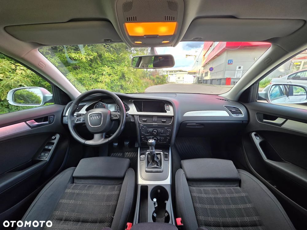 Audi A4 Avant 2.0 TDI e DPF S line Sportpaket - 10