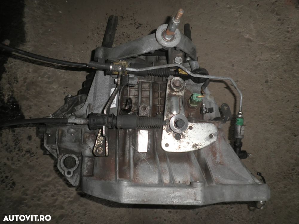 Cutie viteze Renault Espace 2.2 DCI 8200065323 - 2