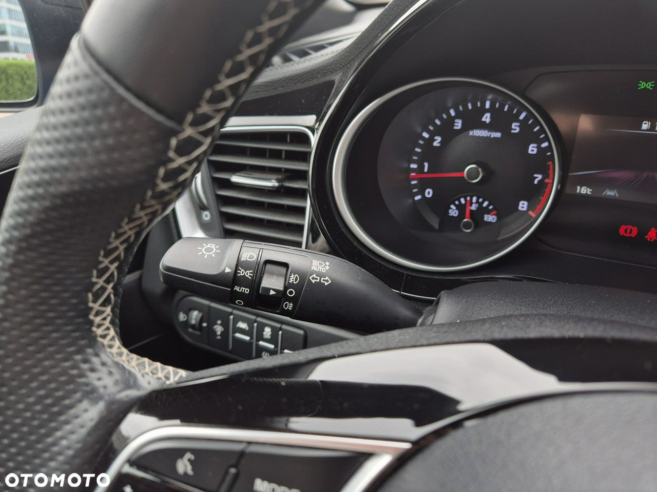 Kia ProCeed - 16