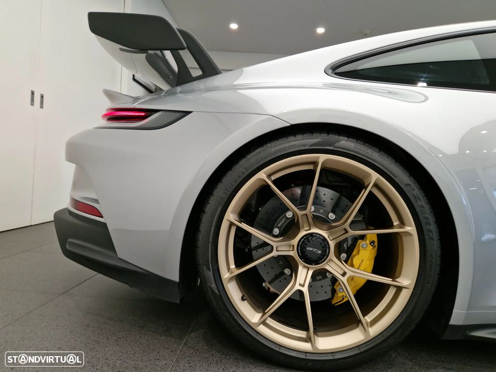 Porsche 911 (992) GT3 PDK - 8